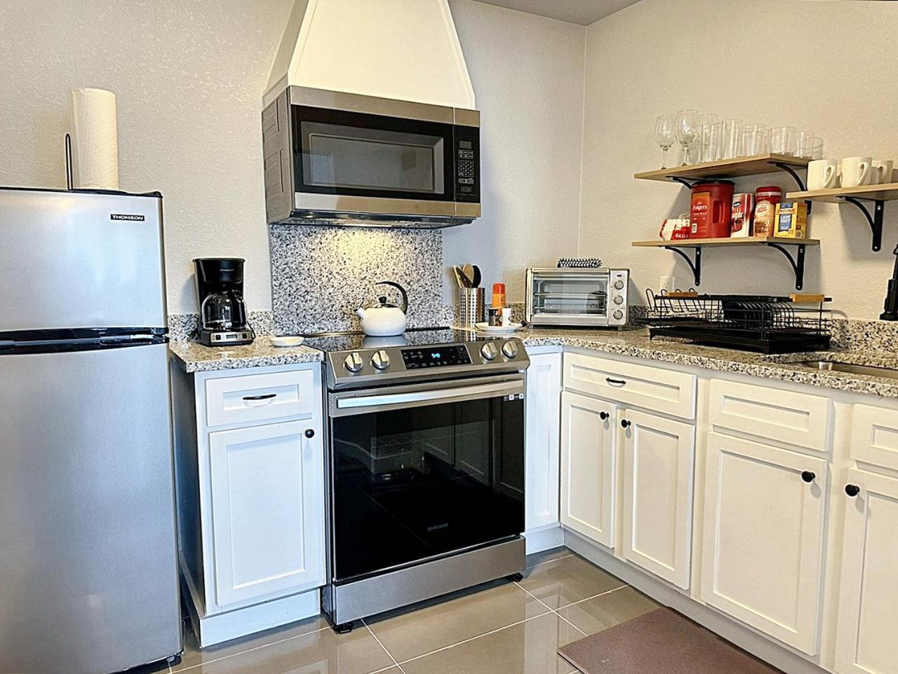 Full-Kitchen 2Br Near Plaza District #31A Oklahoma City Exterior foto